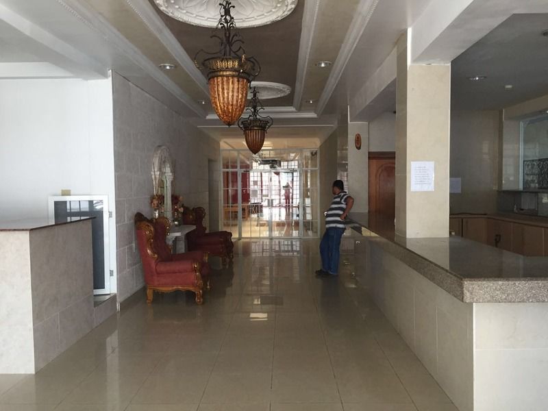 Meryland Hotel Колон Екстер'єр фото