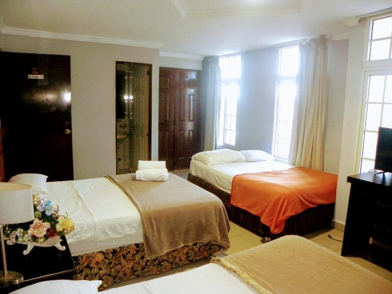 Meryland Hotel Колон Екстер'єр фото