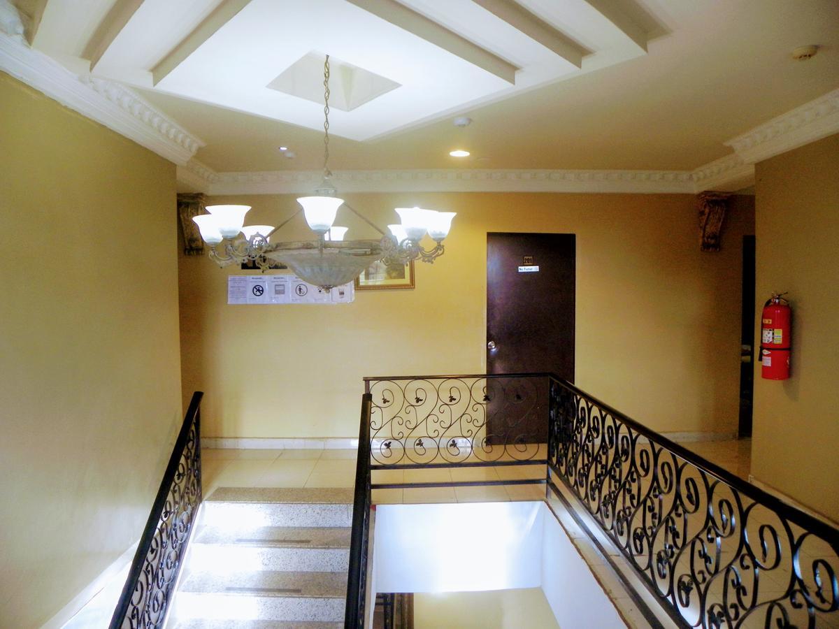 Meryland Hotel Колон Екстер'єр фото