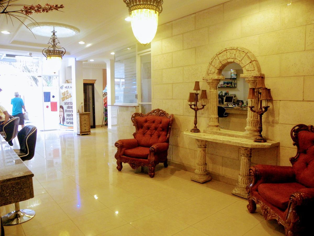 Meryland Hotel Колон Екстер'єр фото
